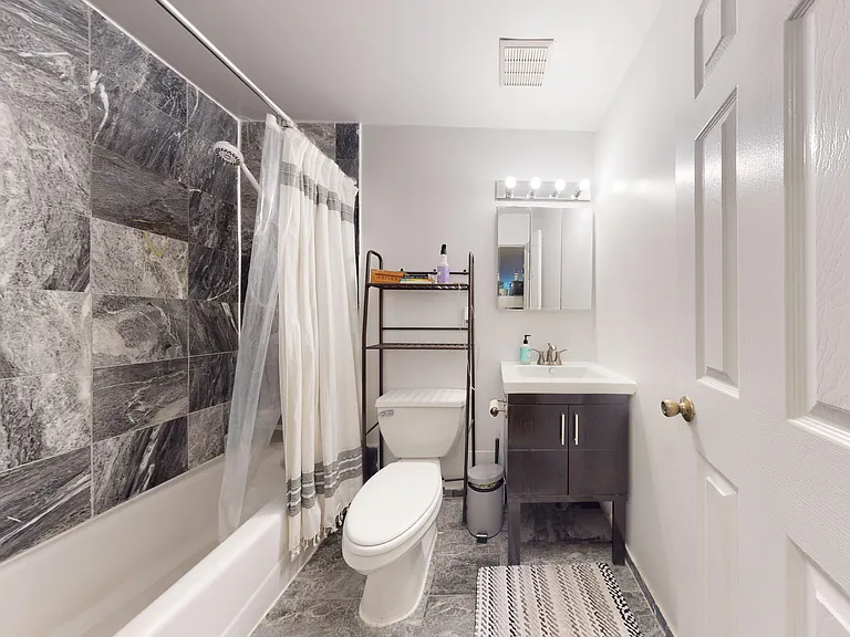253 3rd St #2D — Photo 14