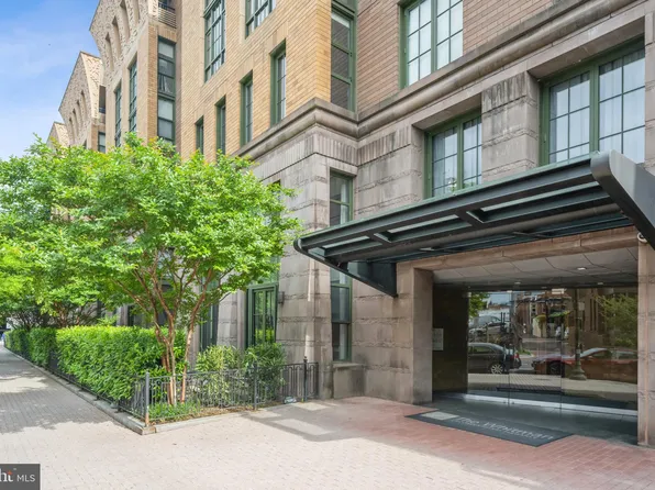 910 M St NW APT 806, Washington, DC 20001