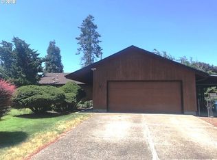 4590 Briars St, Eugene, OR 97404