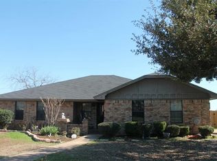 1115 Sandstone Dr, Cleburne, TX 76033