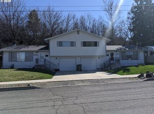 906 B Ave, La Grande, OR 97850