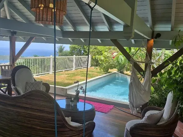 8J Crown & Hawk St, Saint Thomas, VI 00802