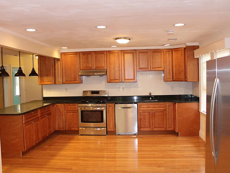 21 Portina Rd #2 — Photo 10