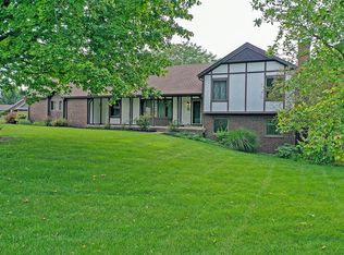 9561 S Honeycreek Rd, Muncie, IN 47302