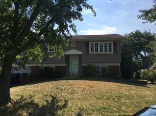 702 Stamford Dr, Neptune, NJ 07753