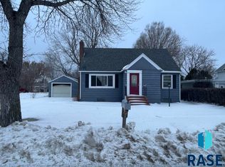 1115 N Main St, Mobridge, SD 57601