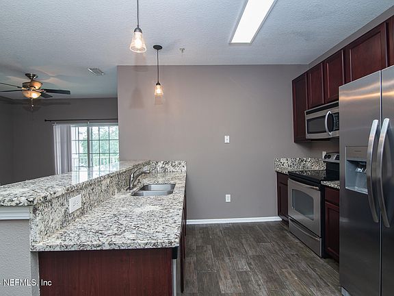 4th image of 4998 KEY LIME Drive #205