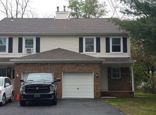 100 Marlborough Ave, Middlesex, NJ 08846