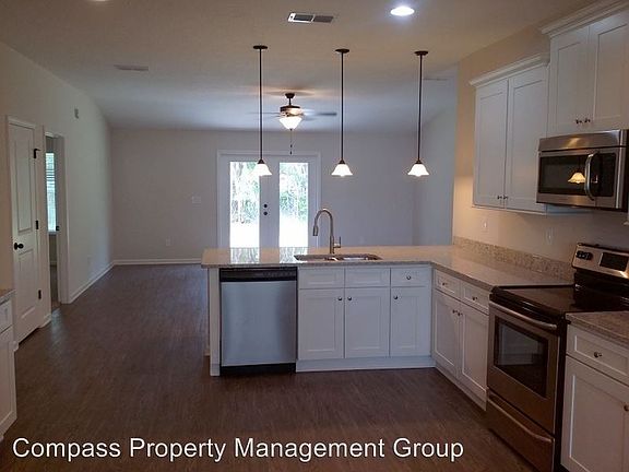 4th image of 322 Gillespie Gardens Dr