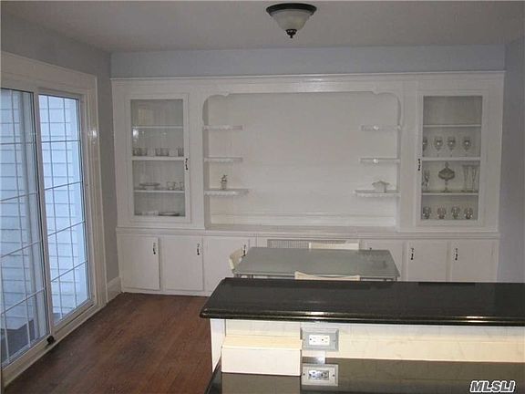 3rd image of 59 Primrose Ave