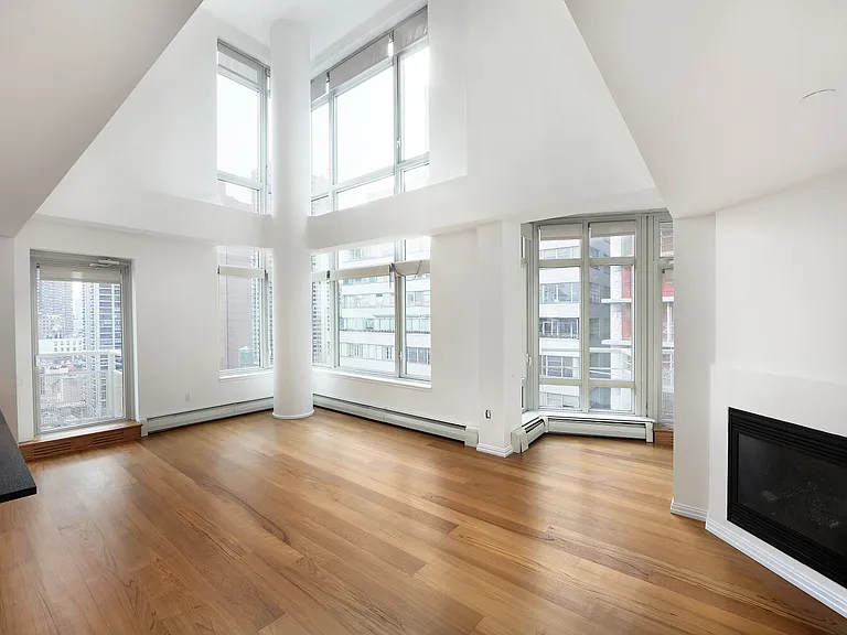 205 E 59th St #1101 — Photo 5