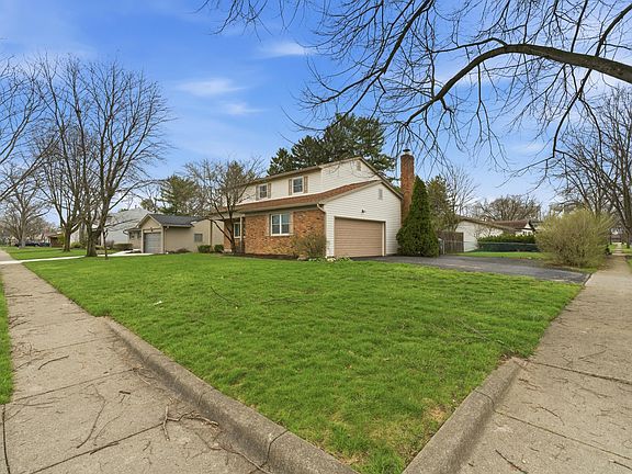 4th image of 1701 Moreland Dr