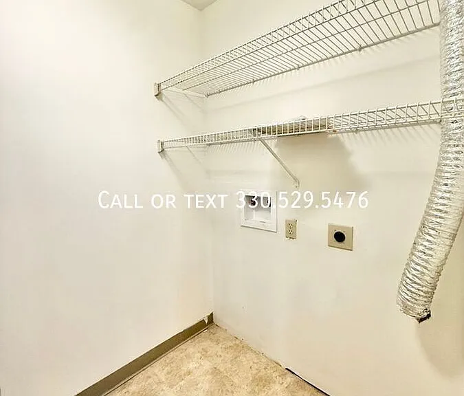 408 W Maple St #B — Photo 6