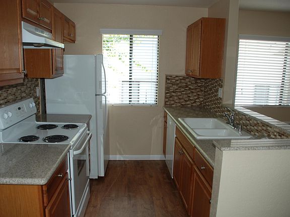 5th image of 3967 Florida St APT 4