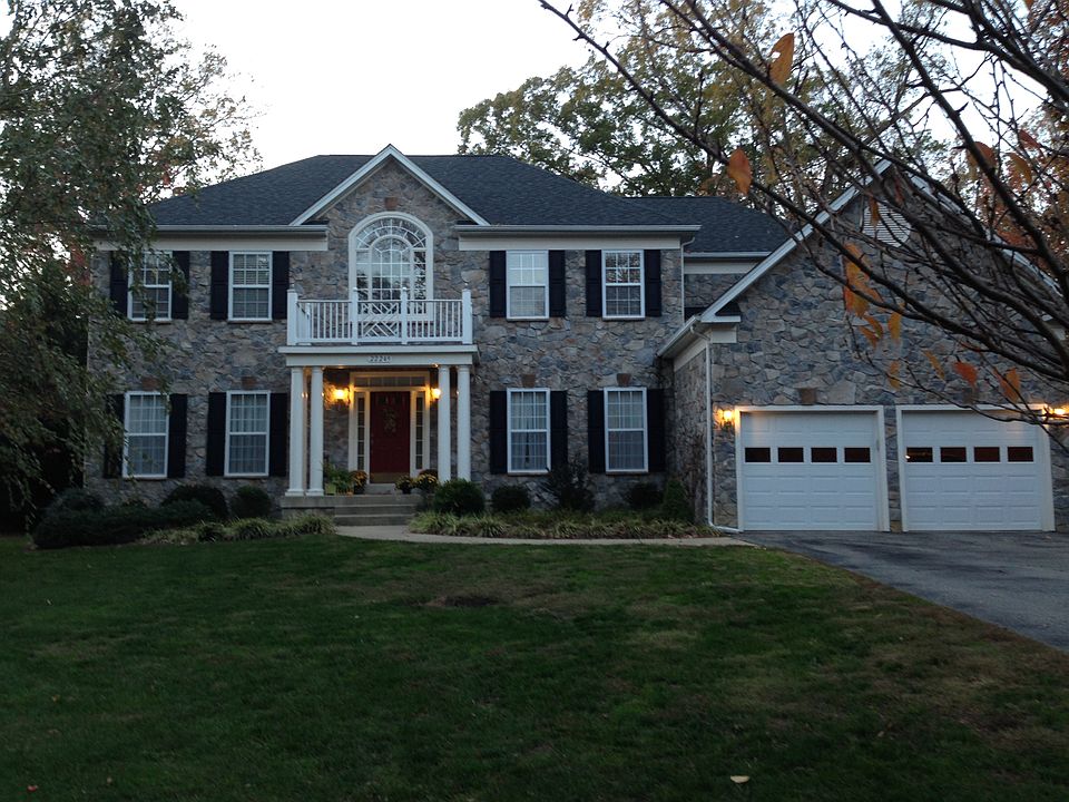 1st image of 22249 Monterey Pl
