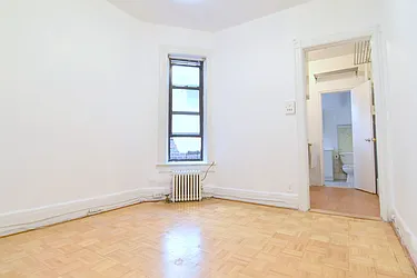 Rented by Manhattan Spaces
