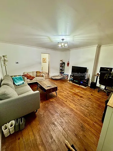 2218 Sarah St #1 Photo 1