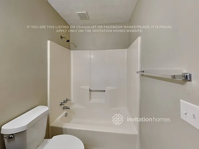 940 Woodbridge Dr NE — Photo 15