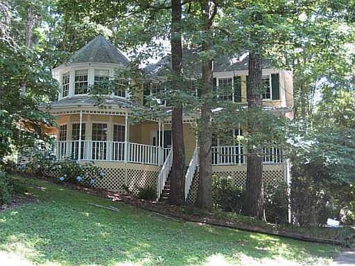 2nd image of 176 Plantation Trc