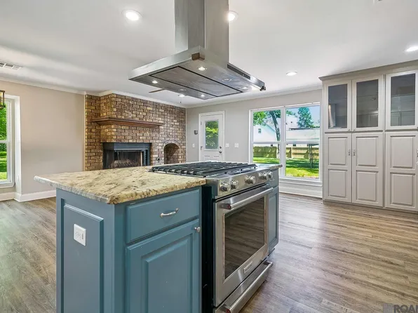 37209 Manchac Ln, Prairieville, LA 70769