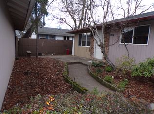 14361 SE Powell Blvd #3, Portland, OR