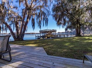 9002 E Devilsneck Rd, Floral City, FL 34436