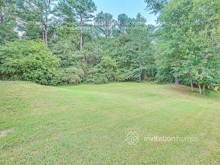 308 Devonshire Dr — Photo 25