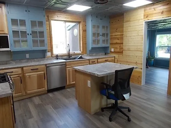 W1768 COUNTY ROAD D, Tomahawk, WI 54487