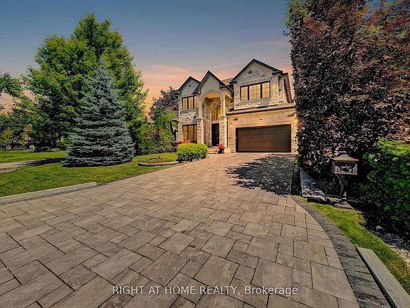 2nd image of 484 Avonwood Dr