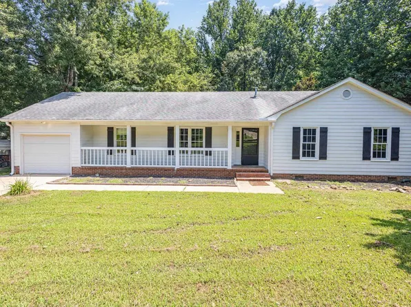 528 Indian Trl, Taylors, SC 29687
