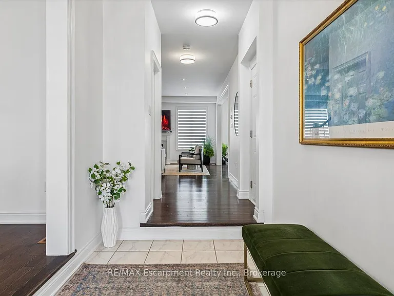 2400 Spring Meadow Way — Photo 4