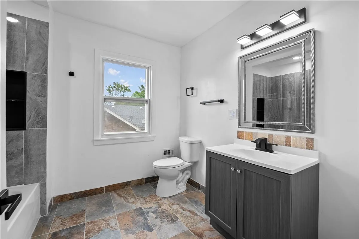 3 bed, 1508 sqft, $1,500 — Photo 4