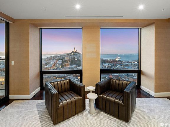 5th image of 611 Washington St #2104