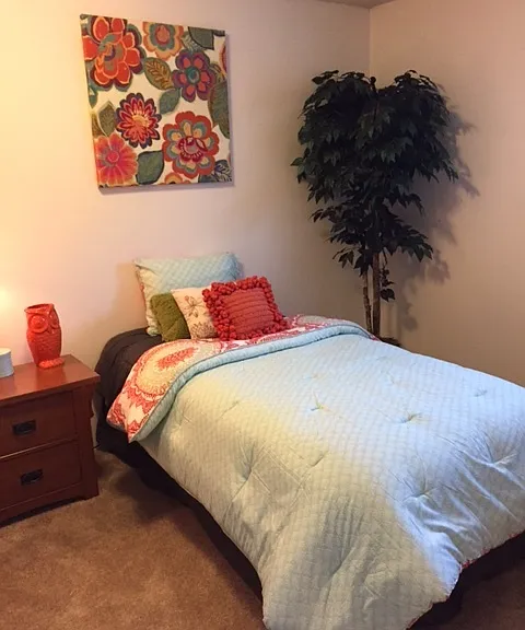 Crystal Springs Apartments — Photo 67