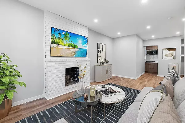 Rented by REAL New York | media 1
