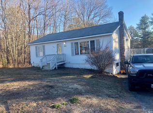 573 River Rd, Windham, ME 04062