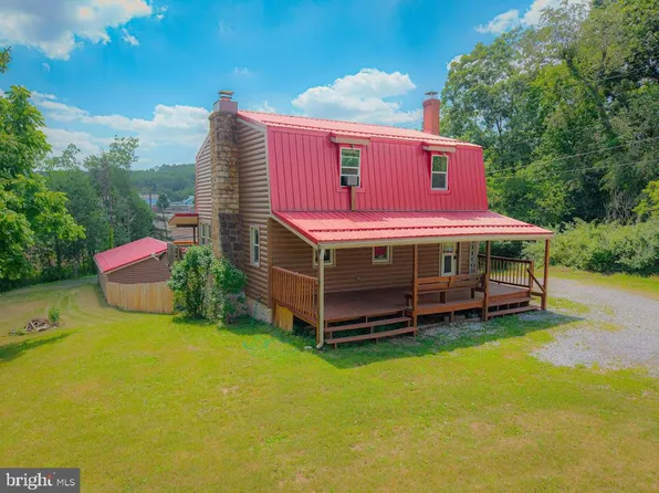 3311 Valley Rd, Fishertown, PA 15539