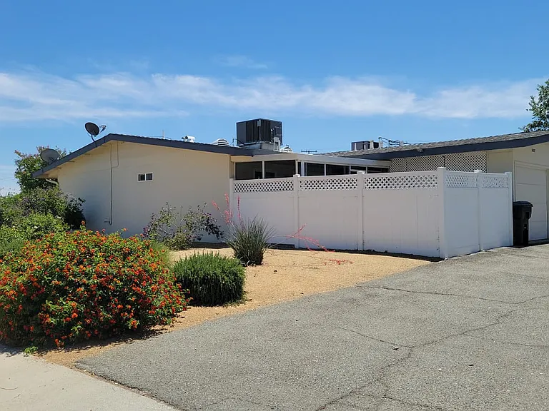 26217 Birkdale Rd — Photo 3