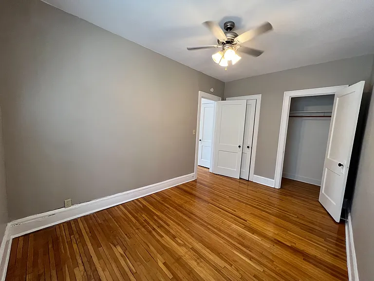 Stevens Square Apartments — Photo 12