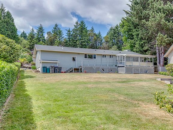 3rd image of 6630 Argyle Ct NW