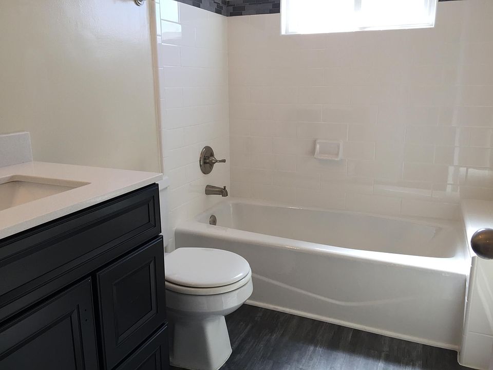 1st image of 1428 S Bedford St APT 4