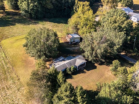 5th image of 9 Gowen Rd