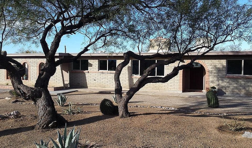 1st image of 2721 N Calle Tarde