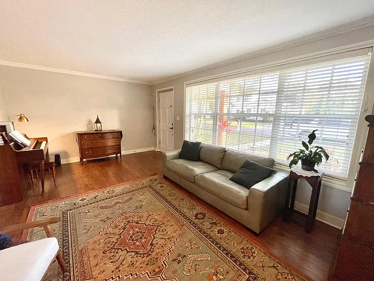 4019 W Leona St — Photo 10