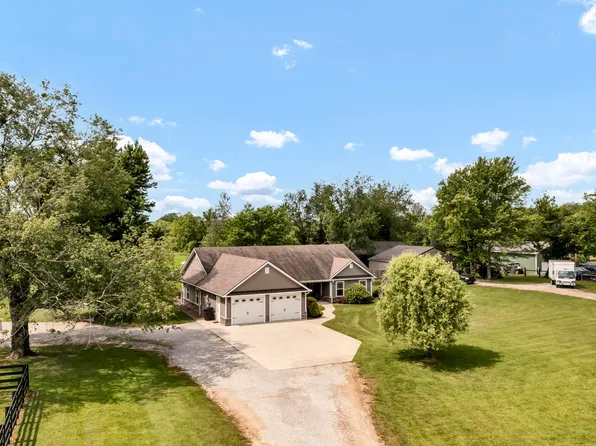 2615 Crowe Ridge Rd, Winchester, KY 40391