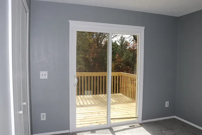 1596 Lake St — Photo 3