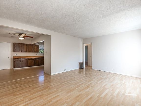 3rd image of 1305 W 161st St