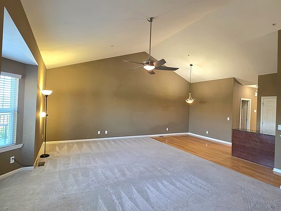 4th image of 25587 Portico Ln #178