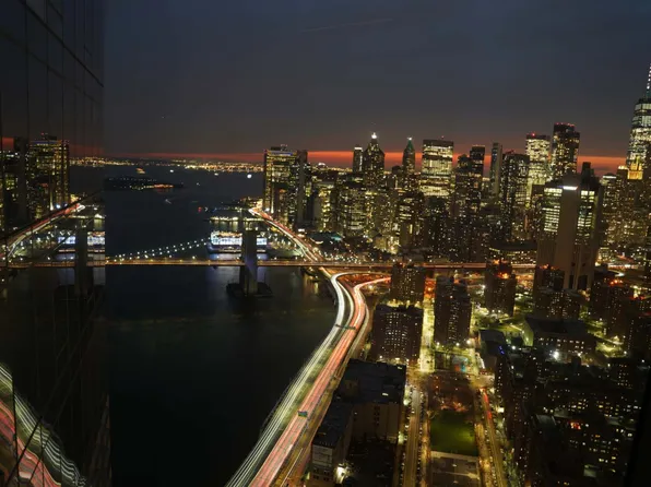 252 South Street image 3 of 13