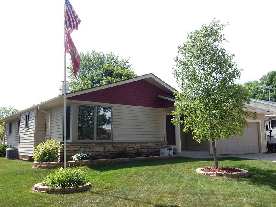 Exterior of Home - Vinyl Insulated